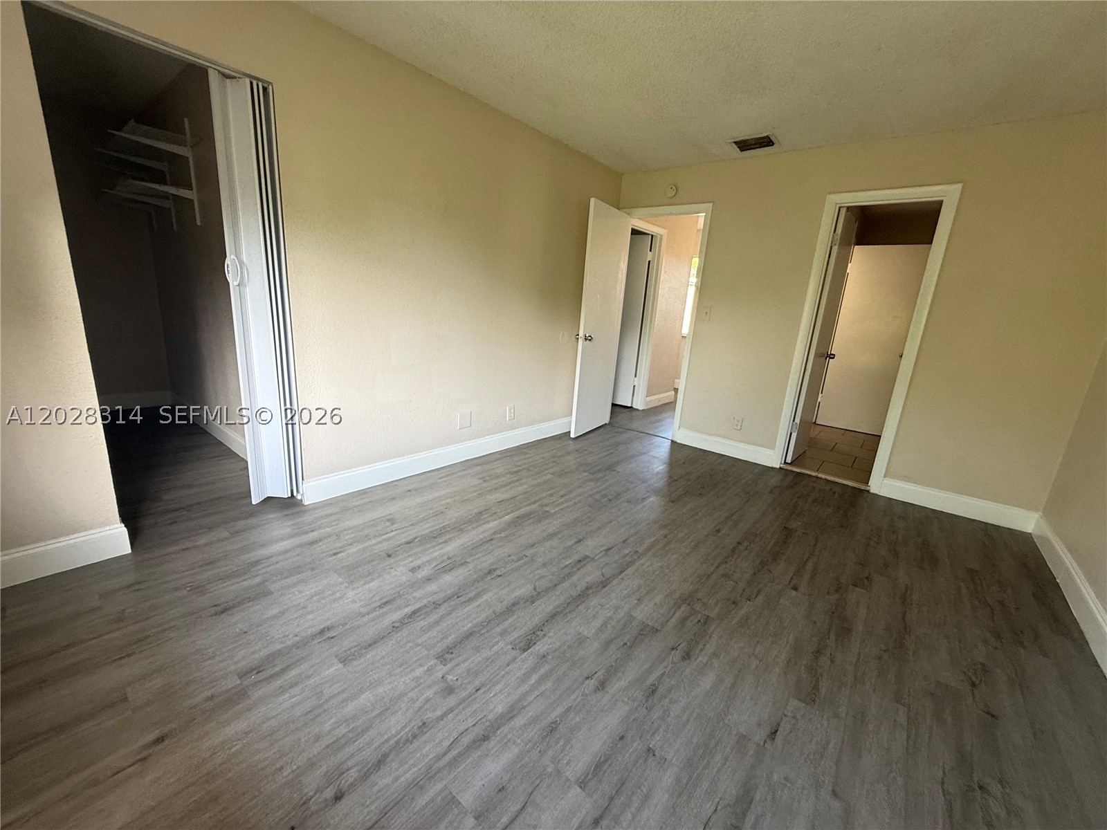 HABITAT II PHASE IV CONDO - Residential Lease