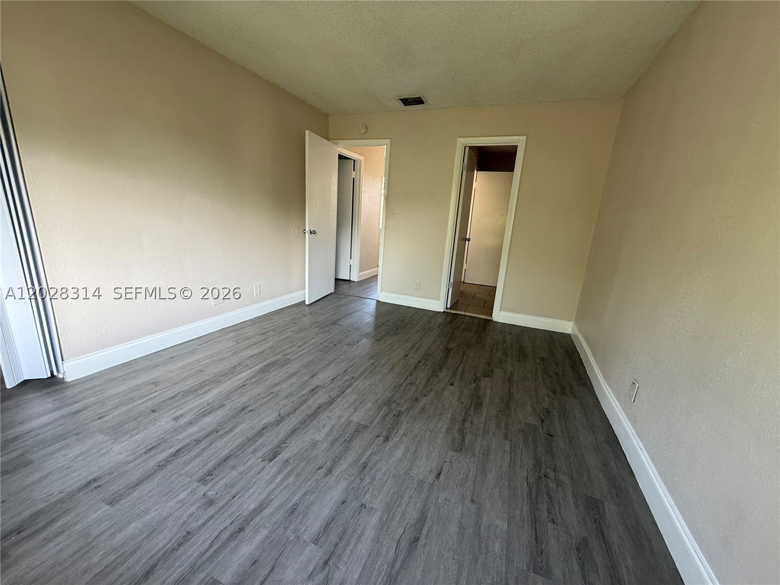 HABITAT II PHASE IV CONDO - Residential Lease