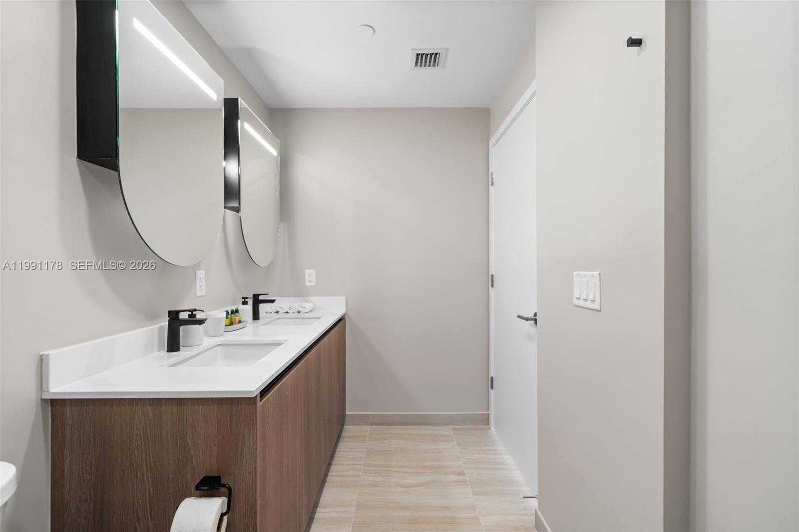 72 Park Condo - Residential