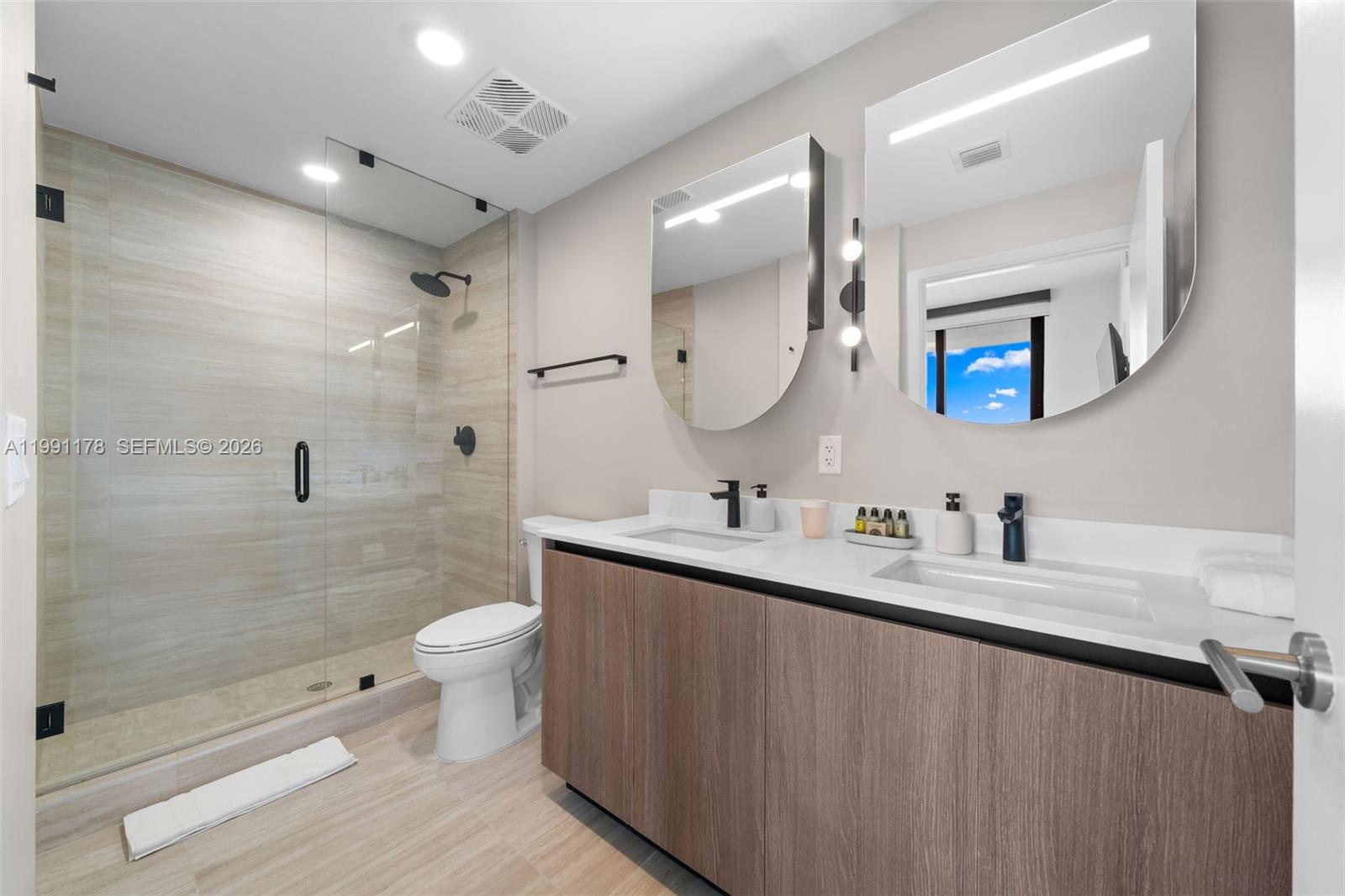 72 Park Condo - Residential