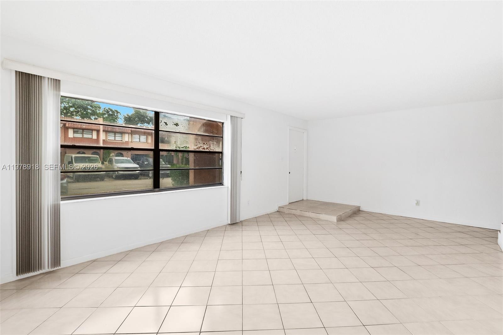 VALENCIA VILLAGE CONDO PH - Residential
