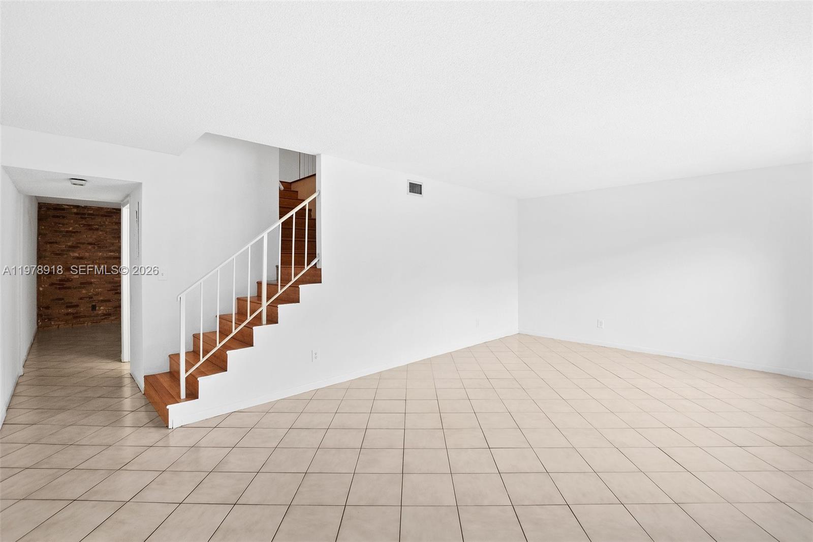 VALENCIA VILLAGE CONDO PH - Residential
