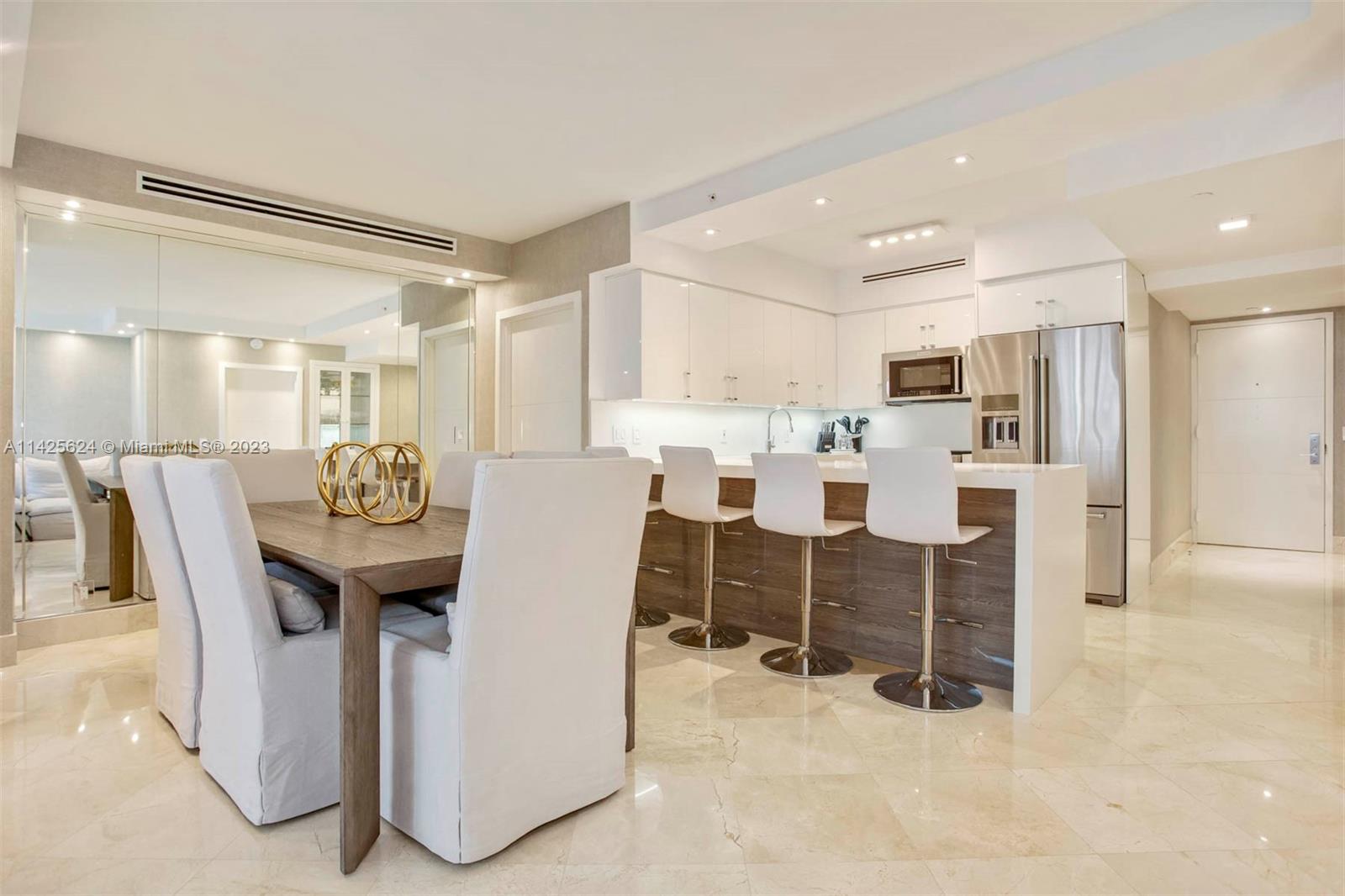 GREEN DIAMOND CONDO - Residential Lease