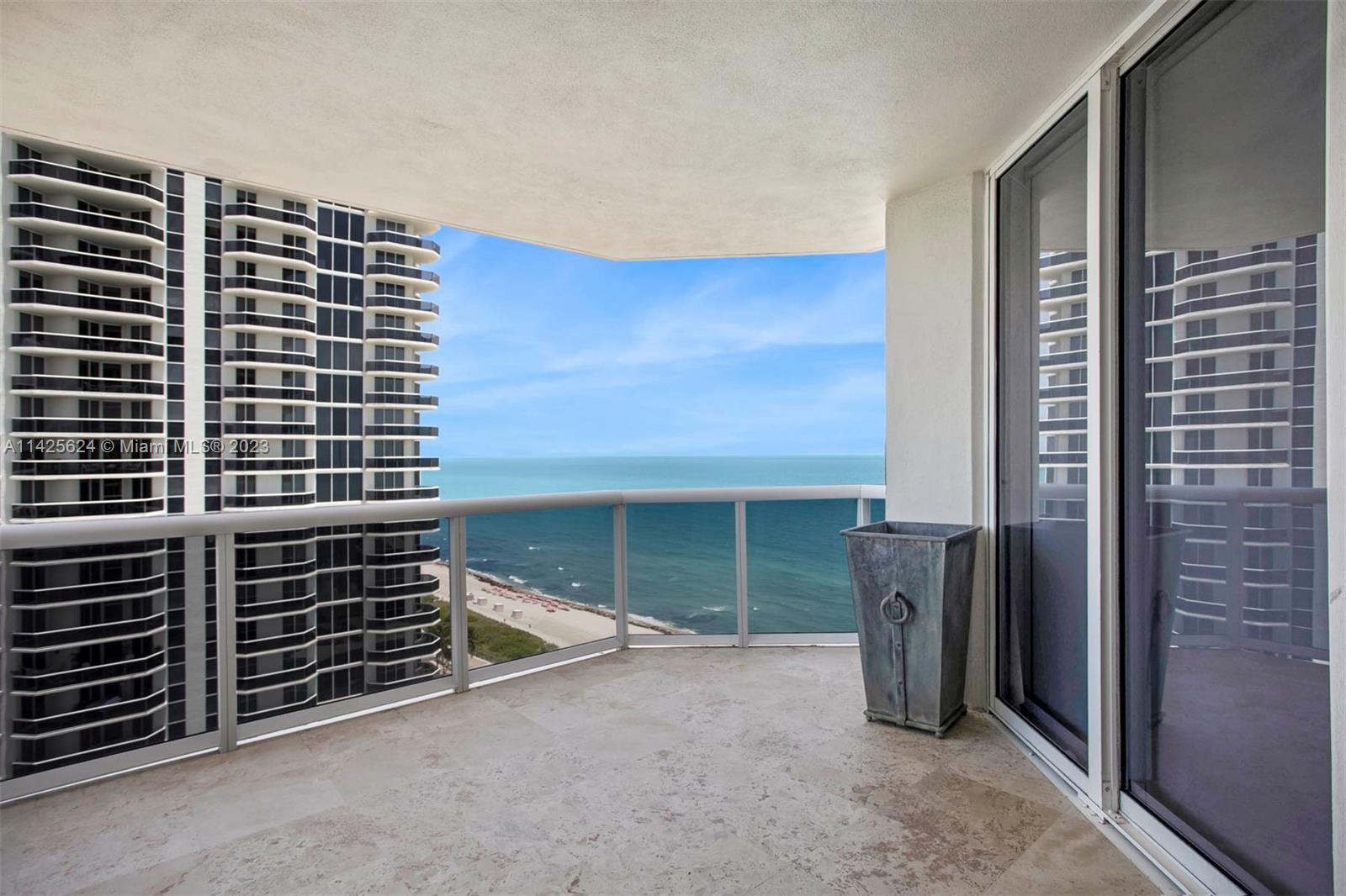 GREEN DIAMOND CONDO - Residential Lease