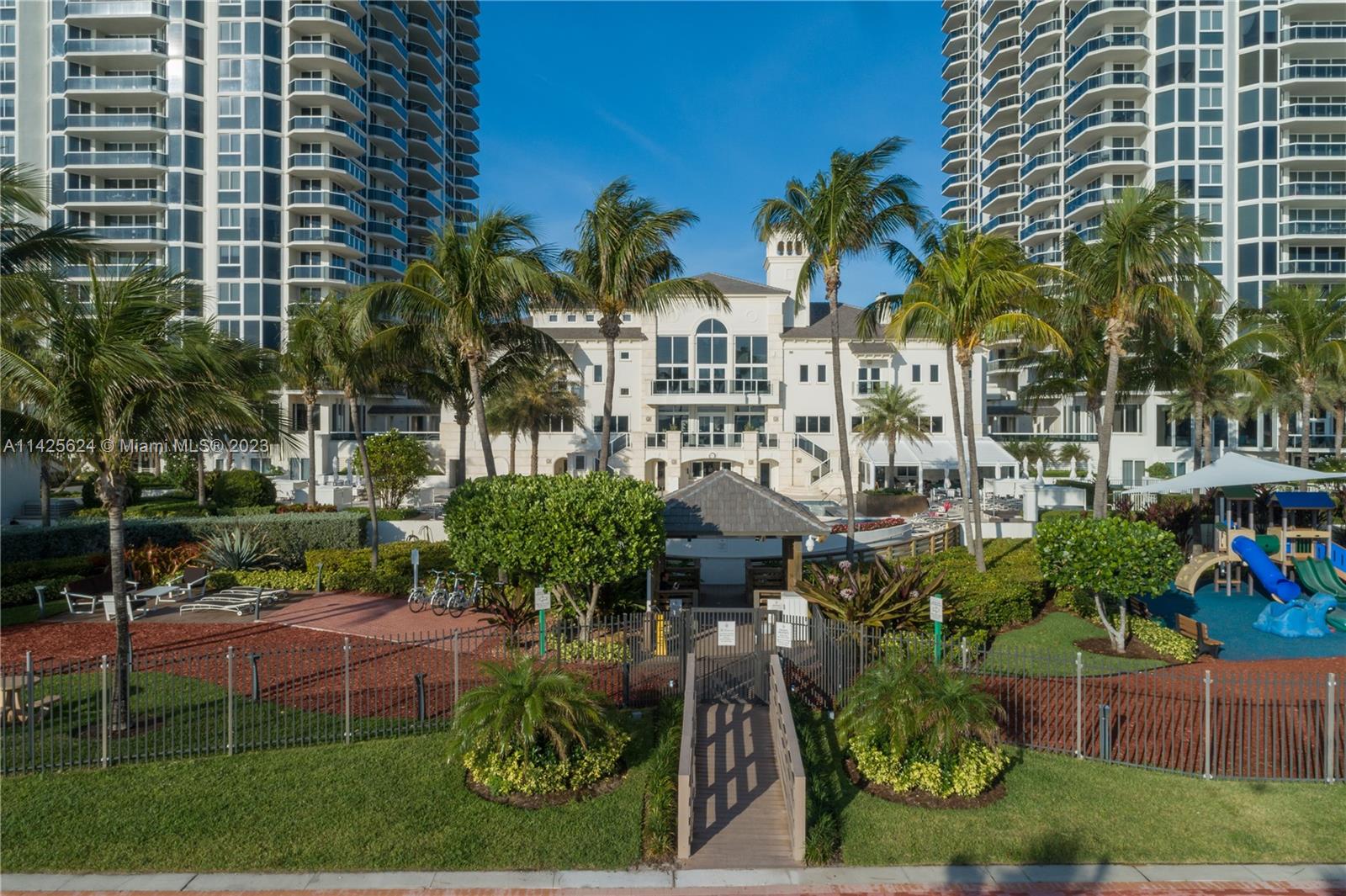 GREEN DIAMOND CONDO - Residential Lease