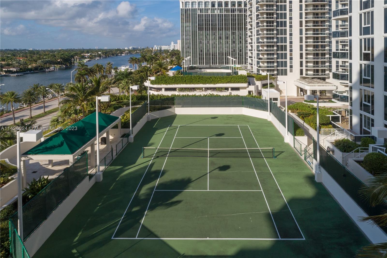 GREEN DIAMOND CONDO - Residential Lease