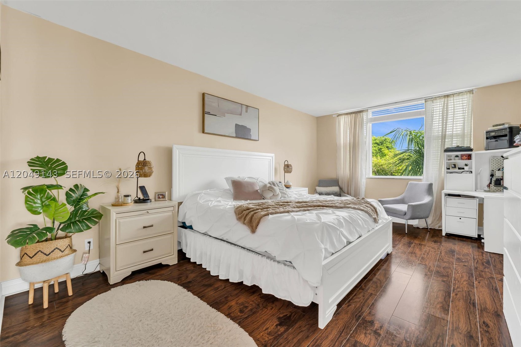 HILLCREST EAST NO 25 COND - Residential
