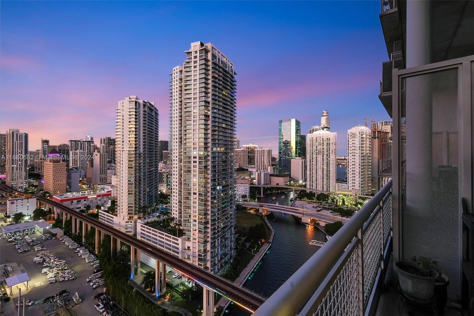 NEO VERTIKA CONDO - Residential