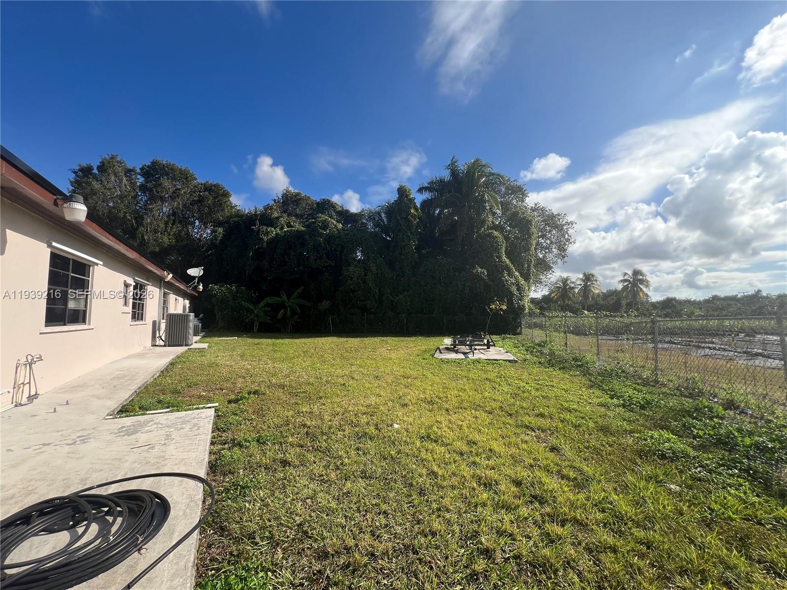 REDLAND - Residential
