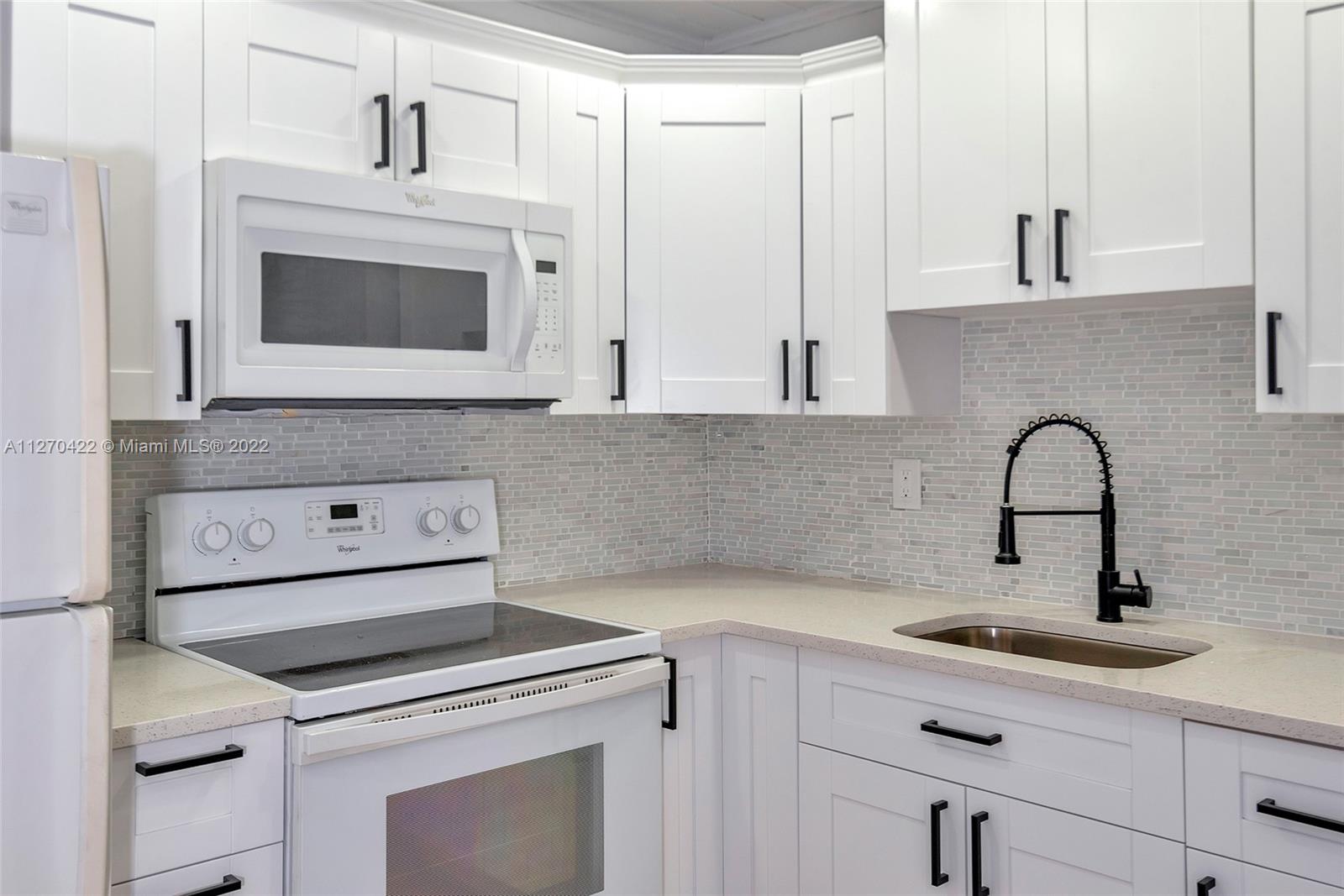 CLOWS - Residential Lease
