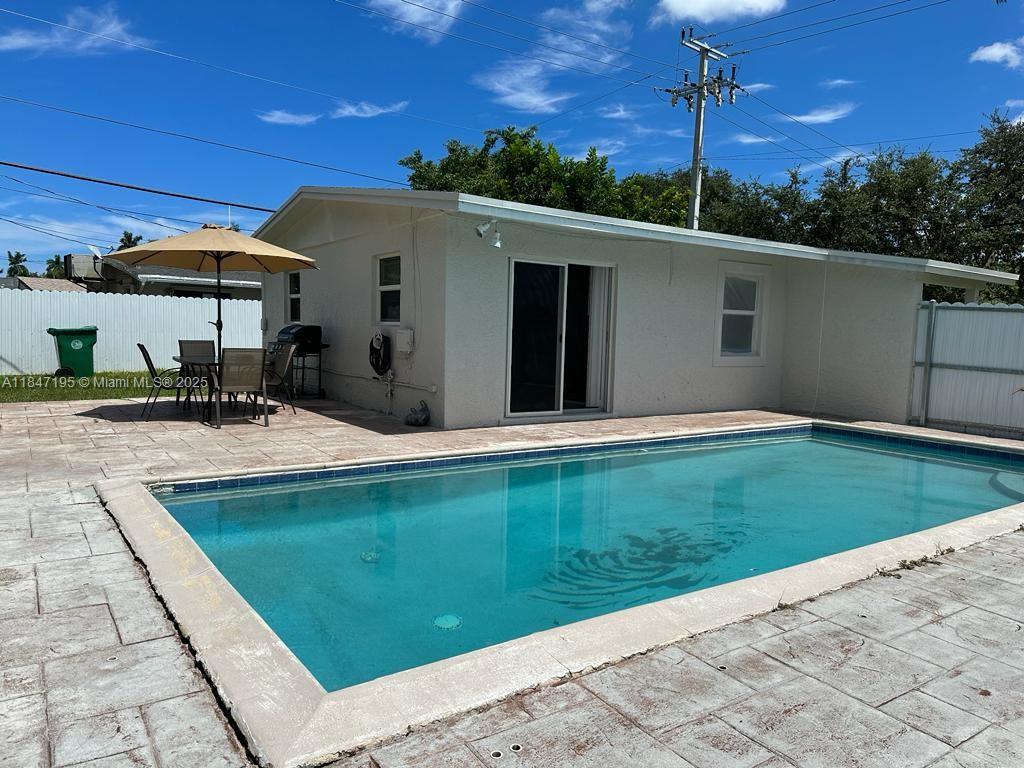 PLAYLAND VILLAGE SEC 3 - Residential Lease