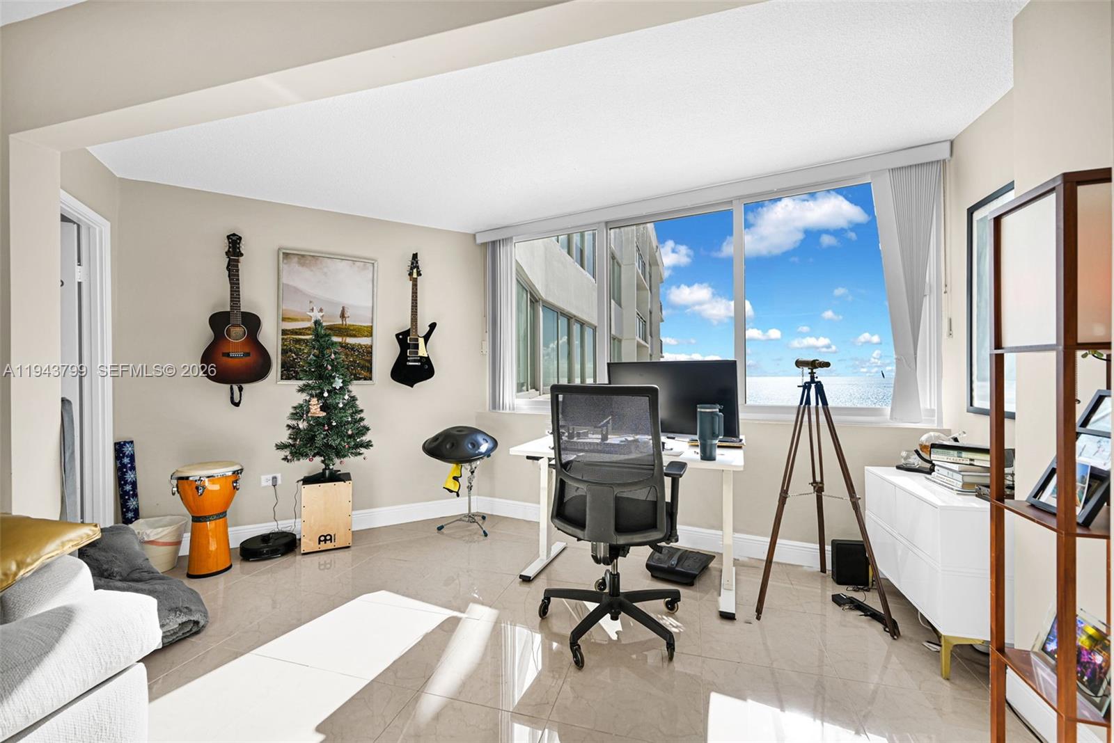 BURLEIGH HOUSE CONDO - Residential Lease