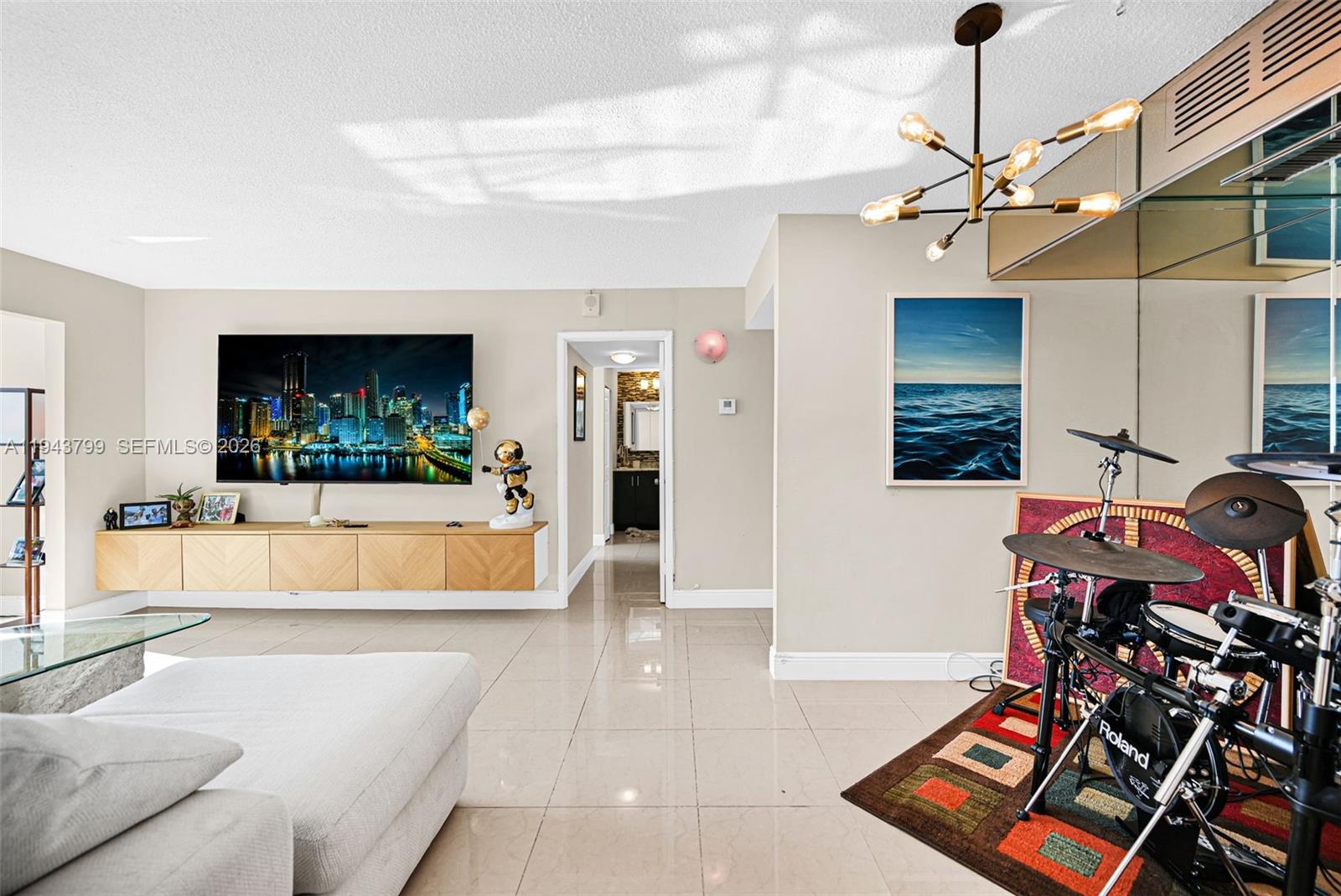 BURLEIGH HOUSE CONDO - Residential Lease
