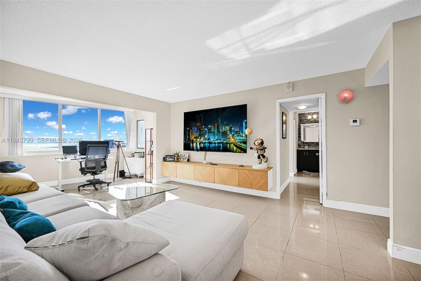 BURLEIGH HOUSE CONDO - Residential Lease
