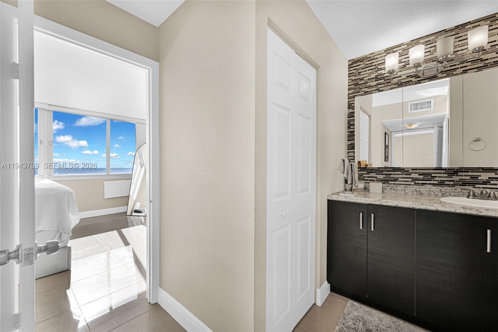 BURLEIGH HOUSE CONDO - Residential Lease