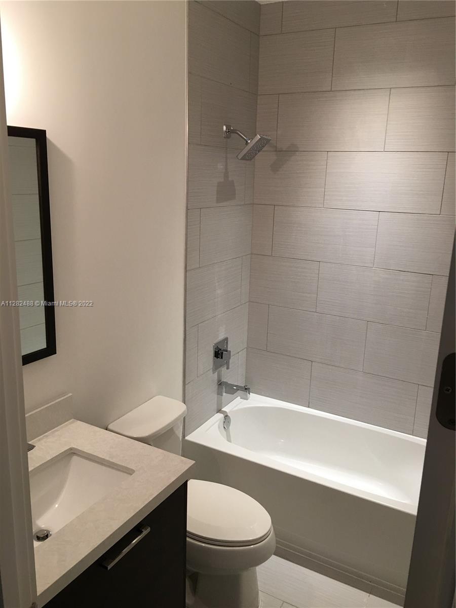CONTEMPO TOWNHOMES - Residential Lease