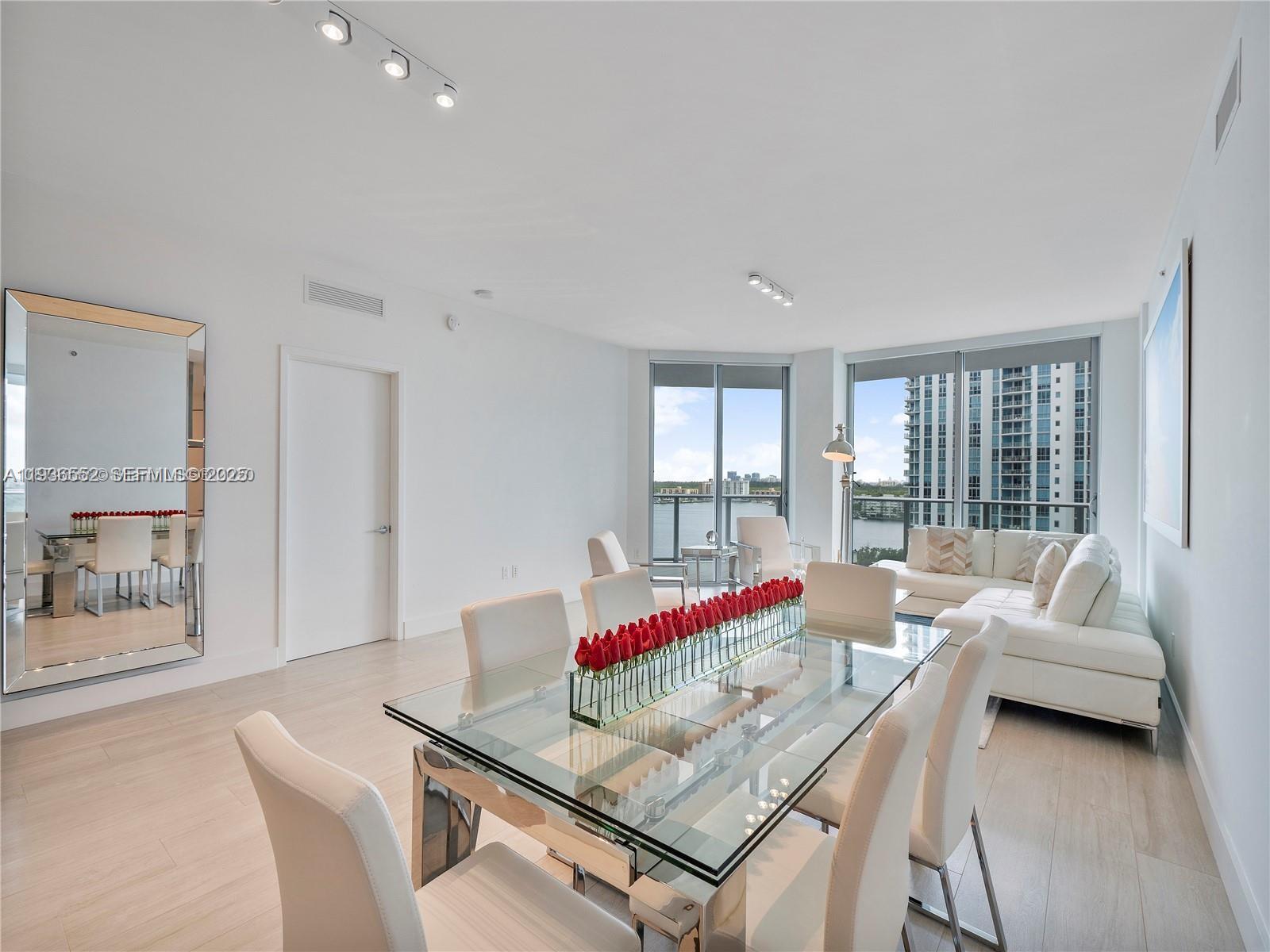 MARINA PALMS RESIDENCES N - Residential