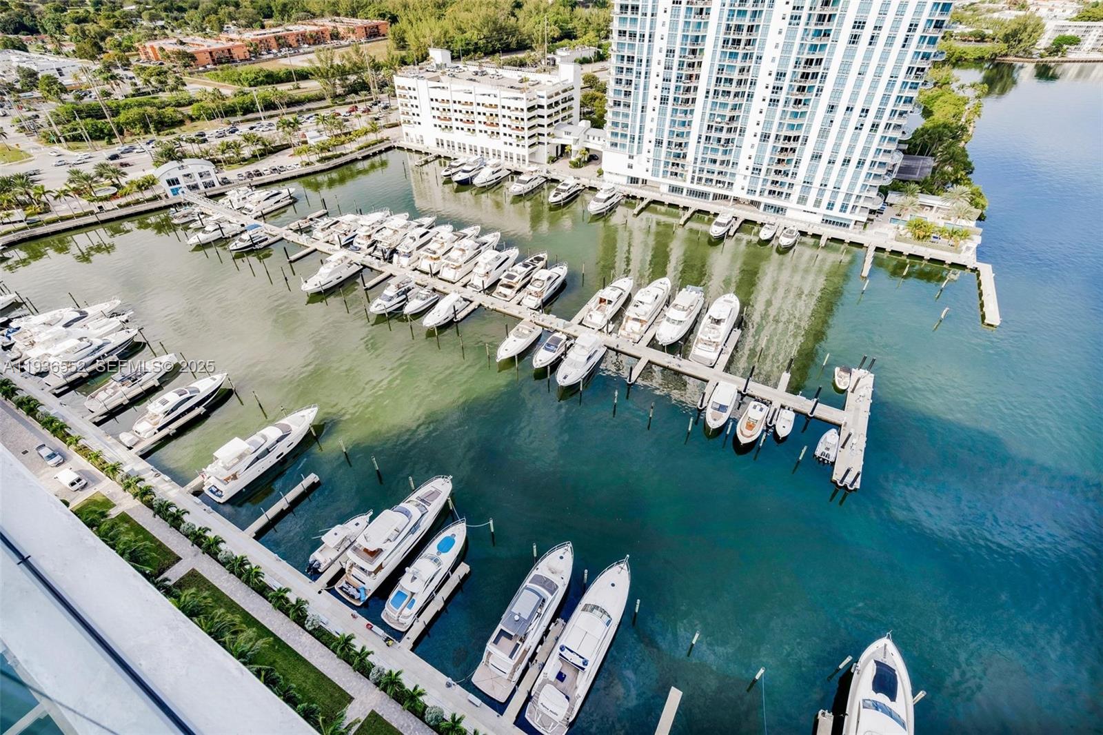 MARINA PALMS RESIDENCES N - Residential