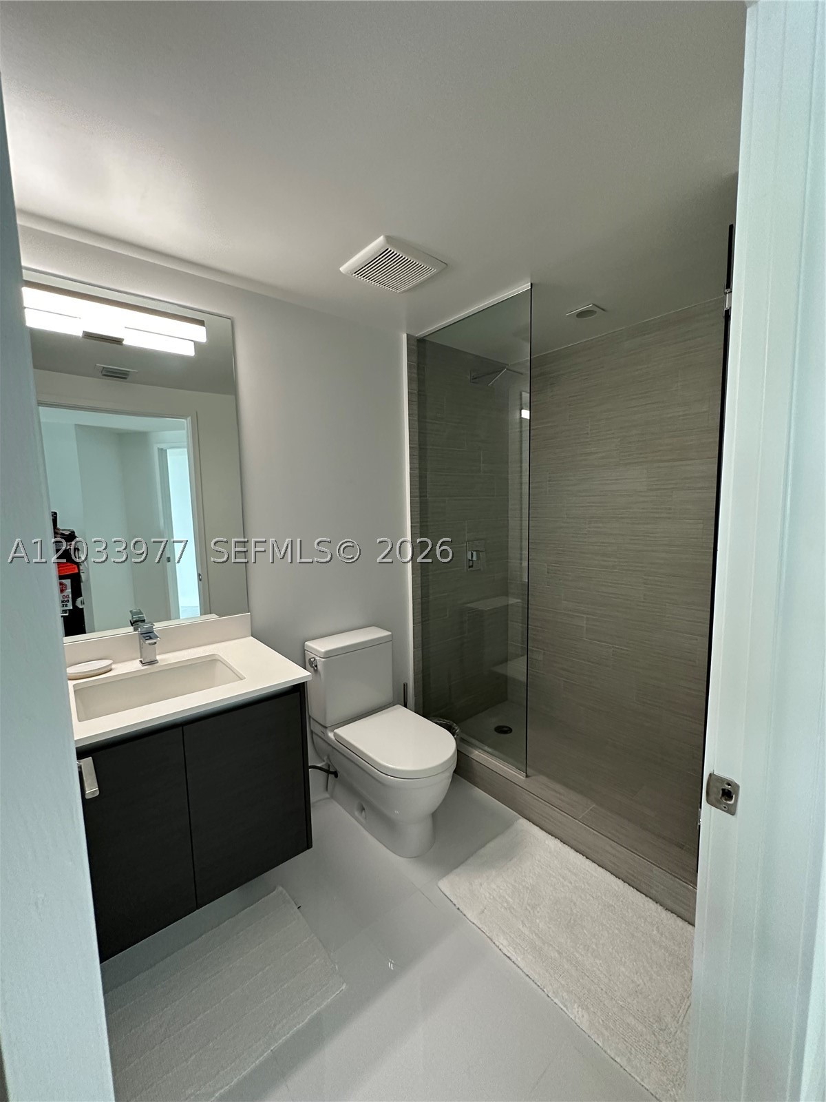 PARQUE TOWERS CONDO - Residential