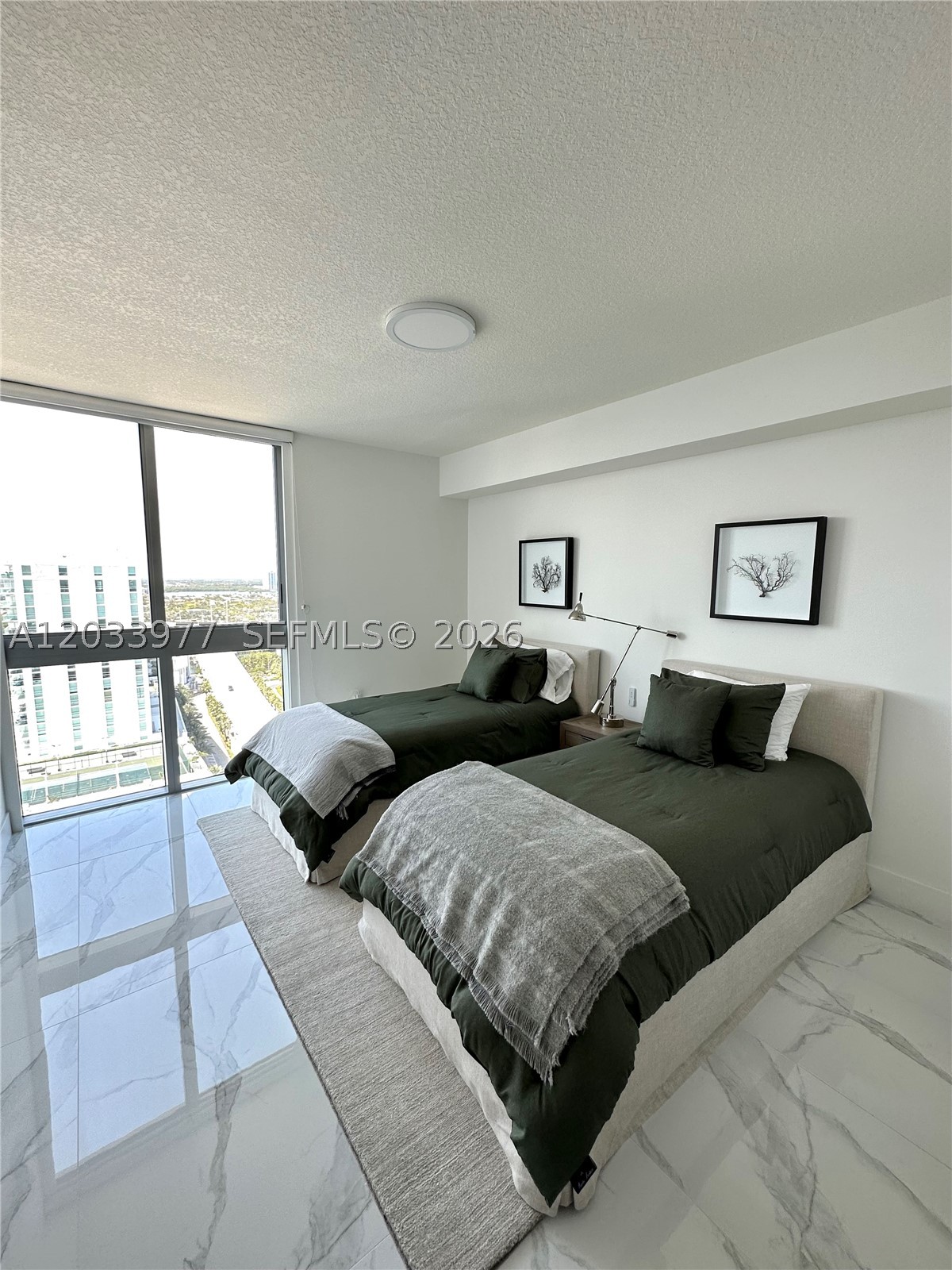 PARQUE TOWERS CONDO - Residential