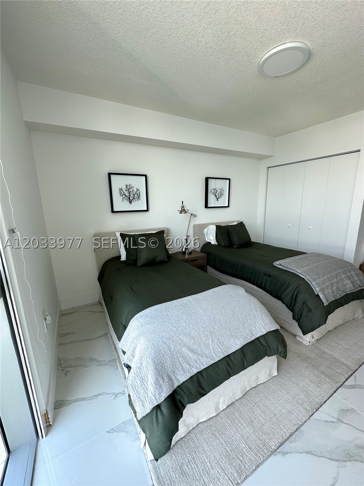 PARQUE TOWERS CONDO - Residential