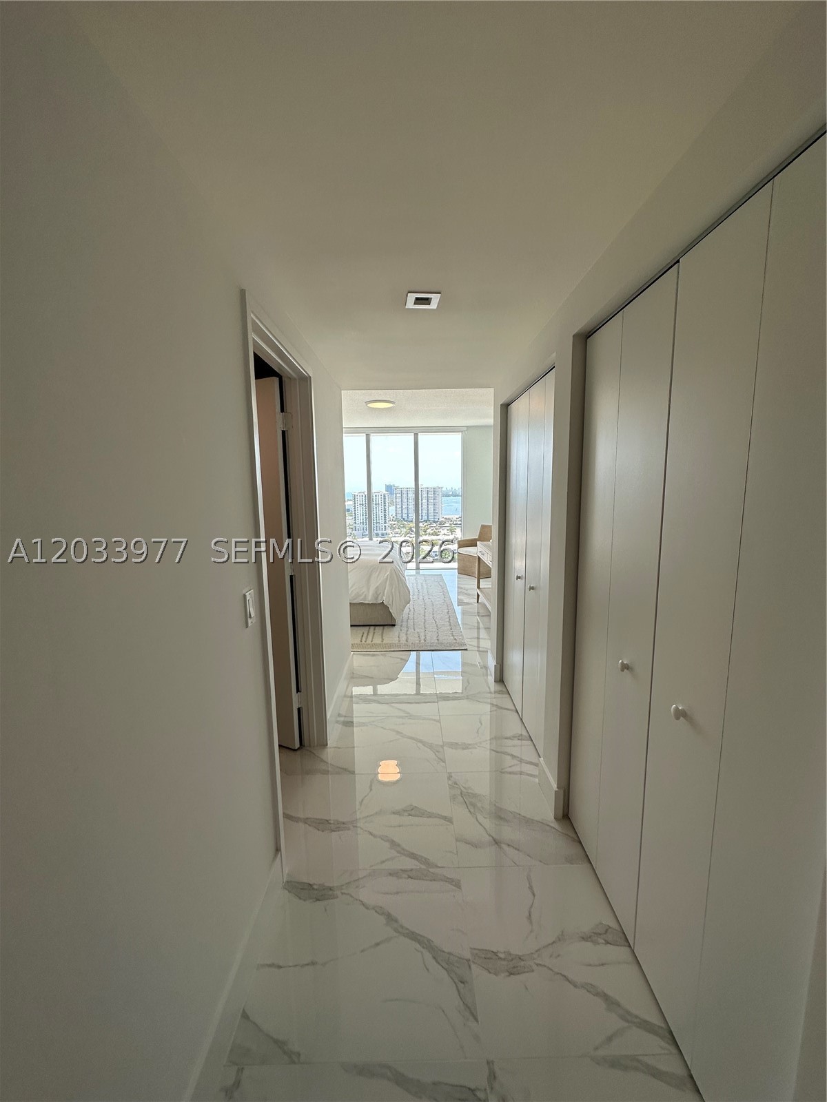 PARQUE TOWERS CONDO - Residential