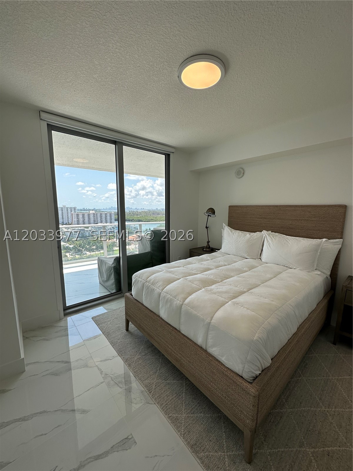 PARQUE TOWERS CONDO - Residential