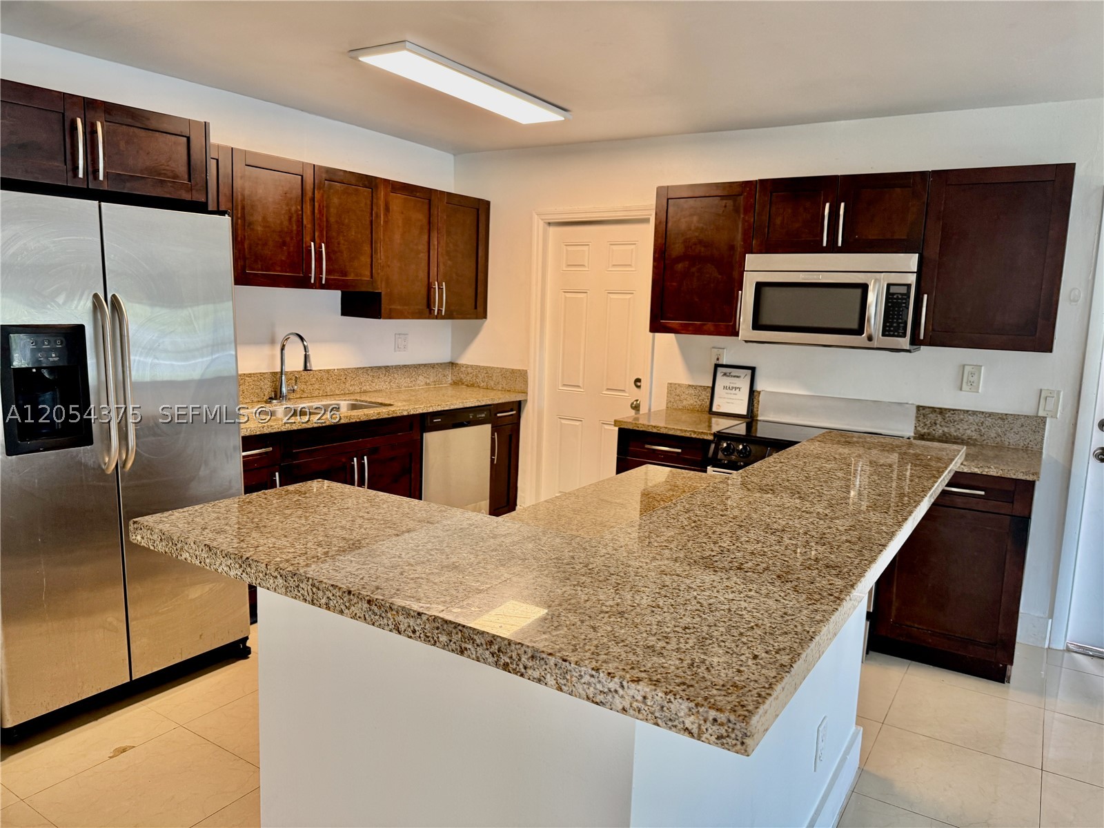 RIVERSIDE CONDO - Residential Lease