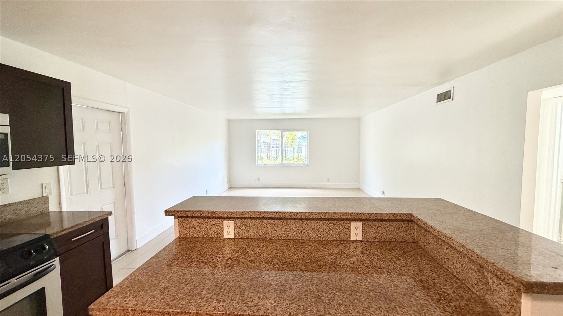 RIVERSIDE CONDO - Residential Lease
