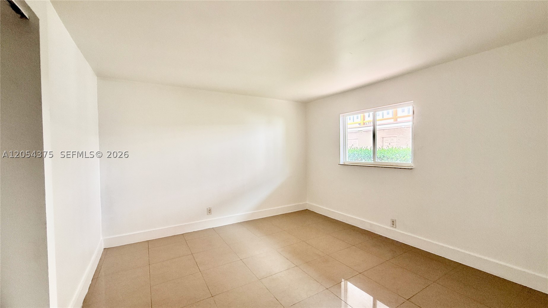 RIVERSIDE CONDO - Residential Lease