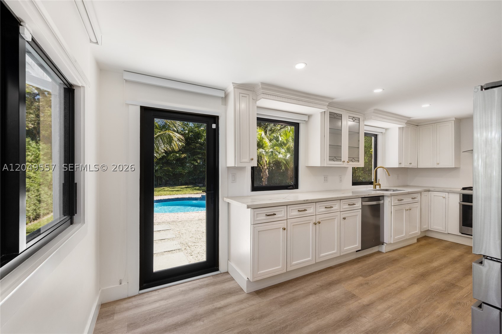 ROYAL PALM VILLAS - Residential