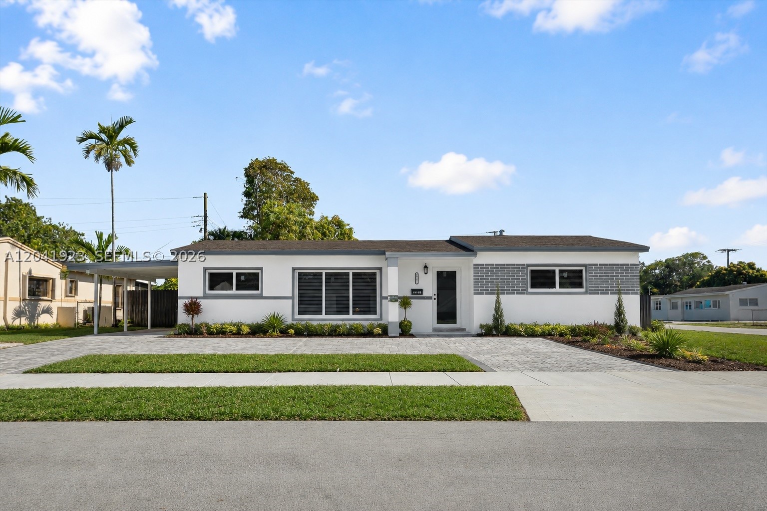 MYRTLE GROVE - Residential