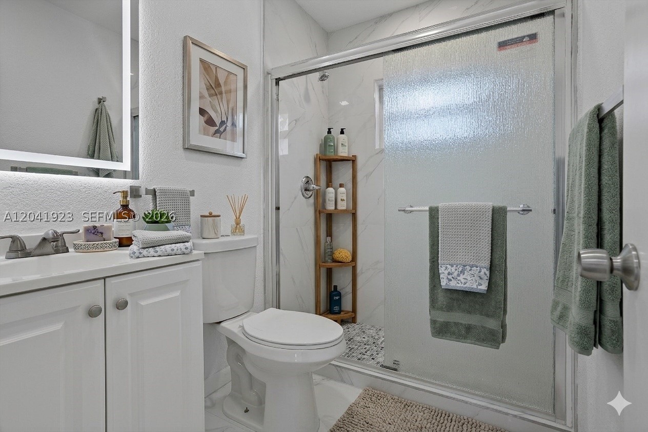 MYRTLE GROVE - Residential