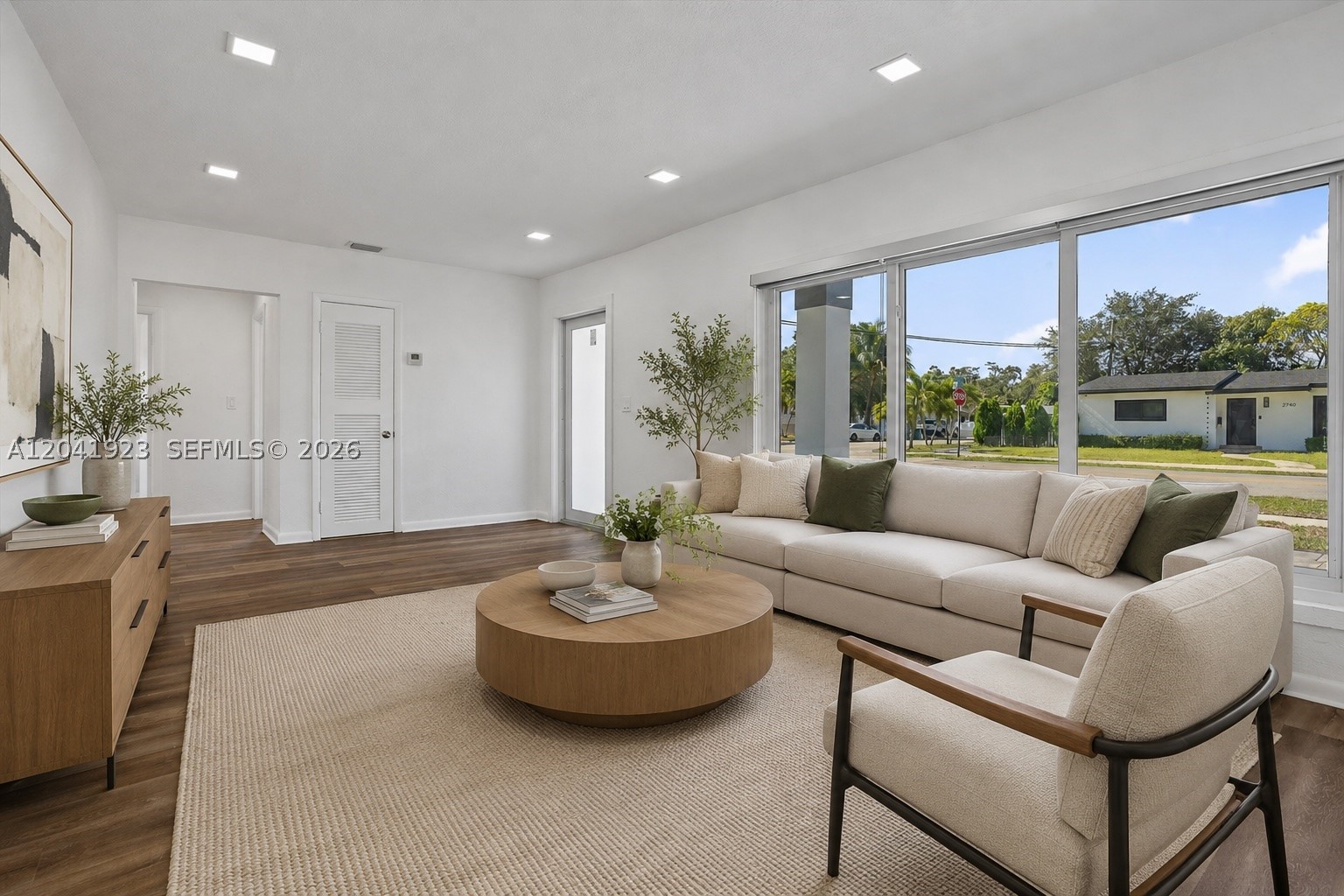 MYRTLE GROVE - Residential