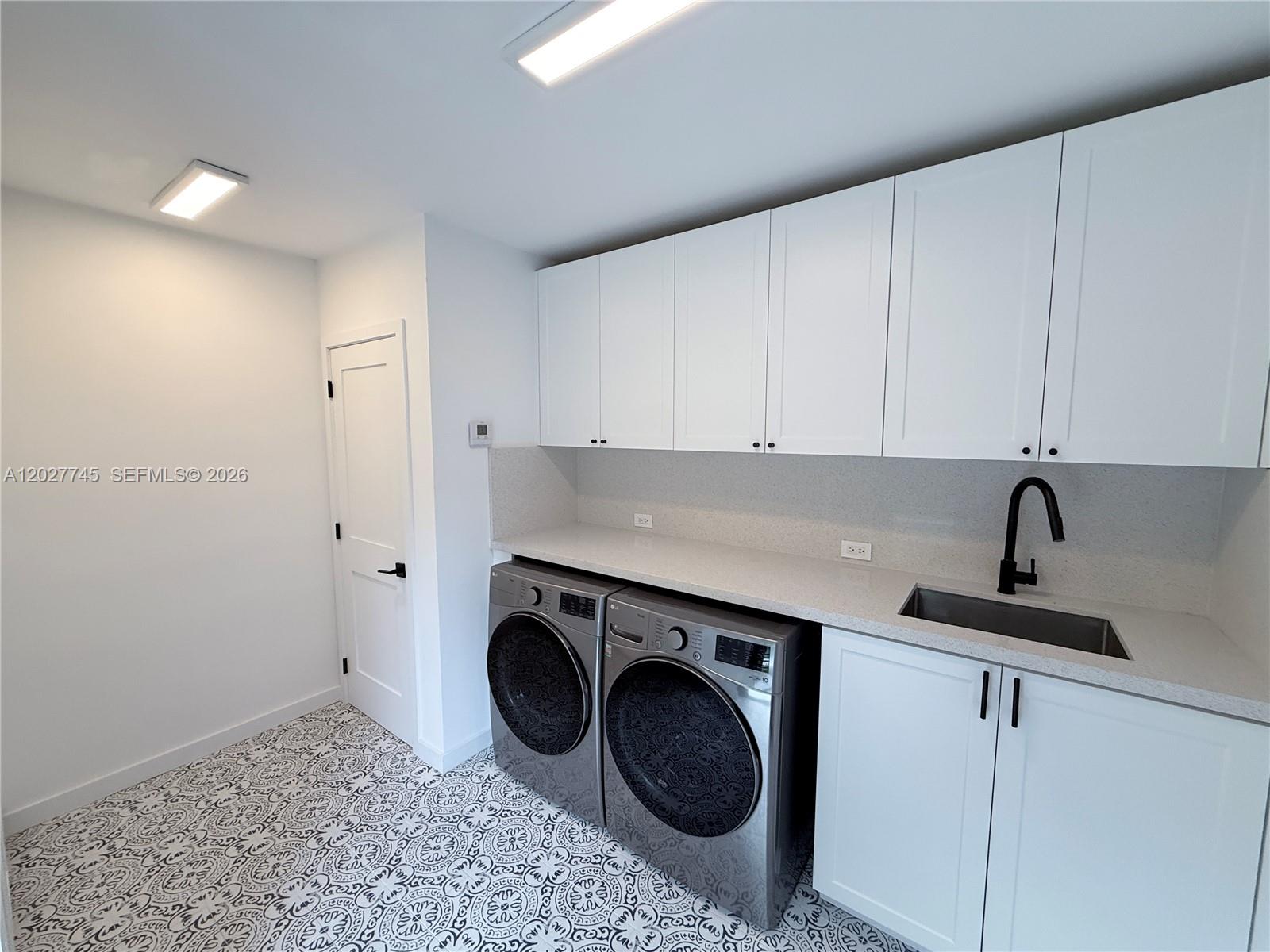 C GAB GRANADA SEC REV - Residential