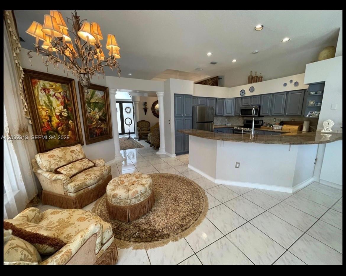 HIDDEN HAMMOCKS ESTATES - Residential Lease