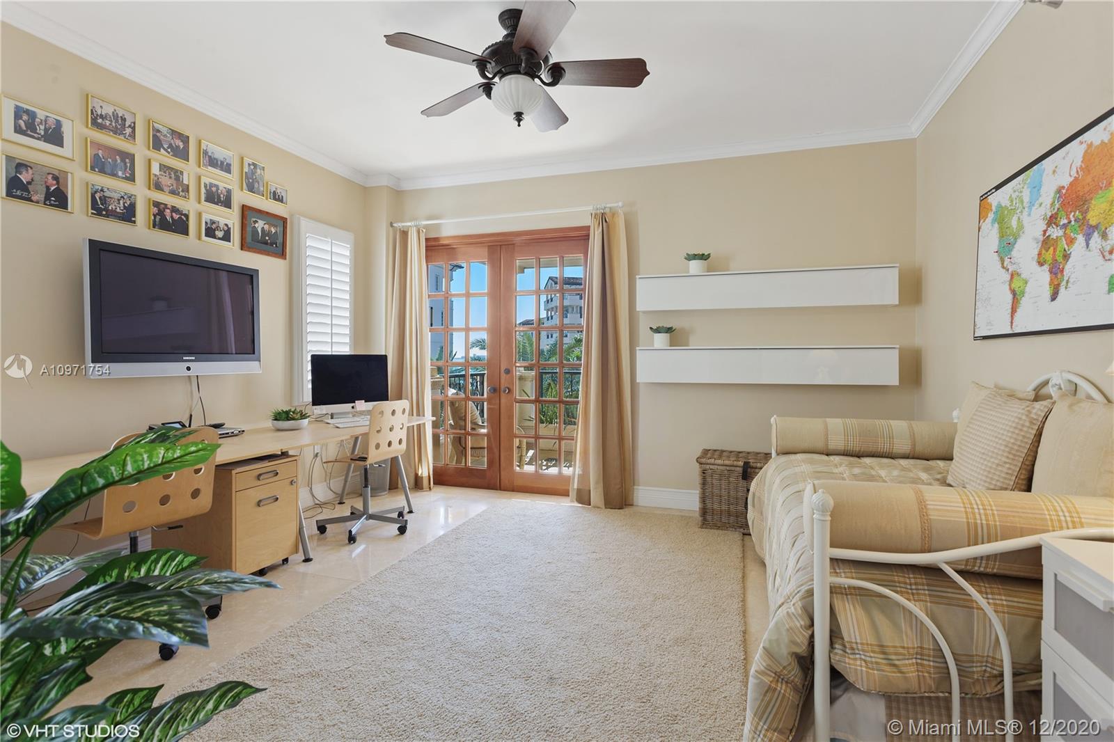 OCEANSIDE @ FISHER ISL CO - Residential