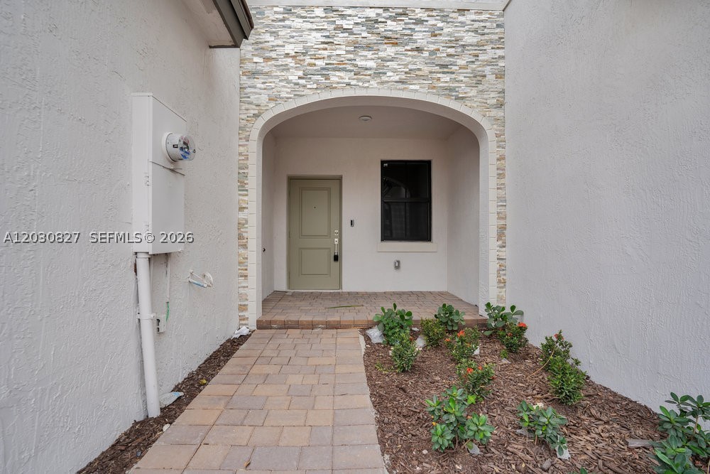 SIENA RESERVE - Residential Lease