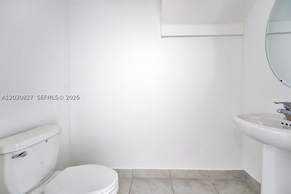 SIENA RESERVE - Residential Lease
