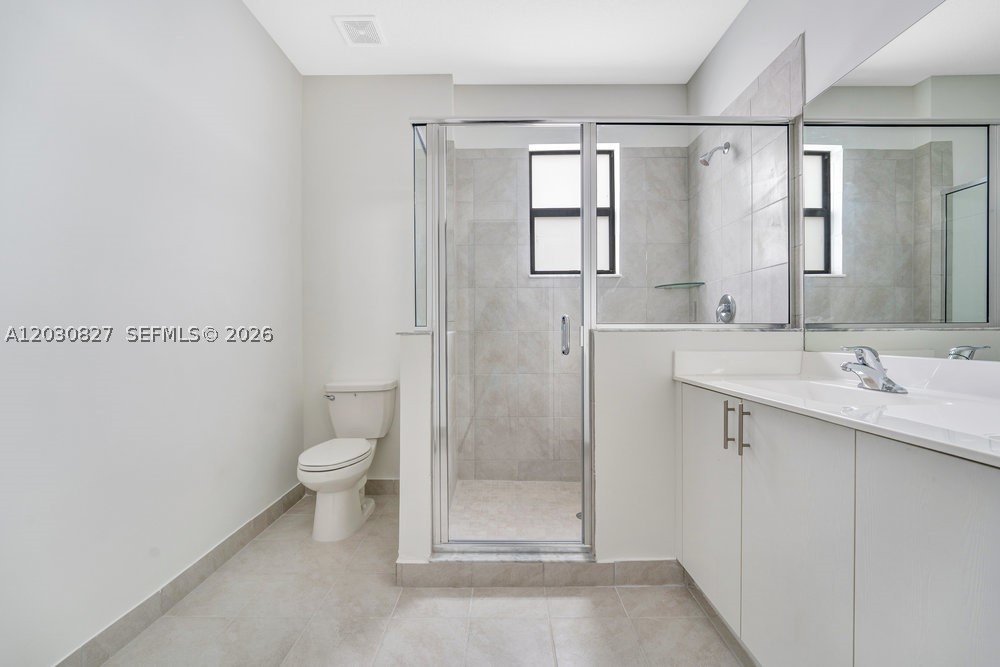 SIENA RESERVE - Residential Lease