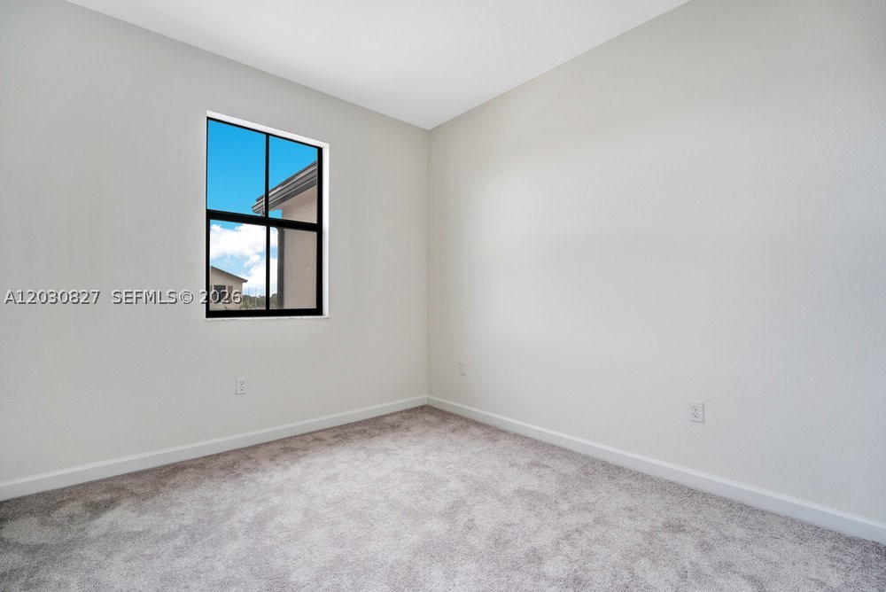 SIENA RESERVE - Residential Lease