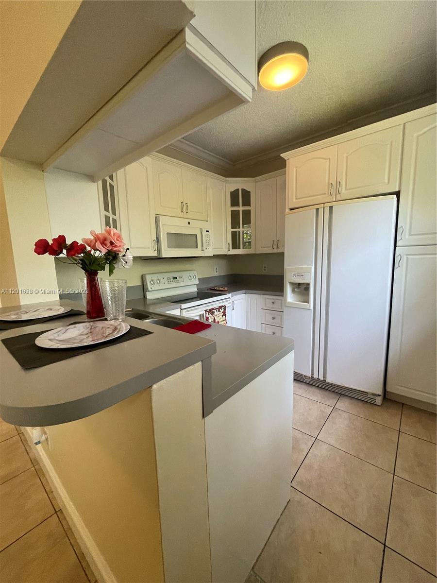 WATERS EDGE AT DEERFIELD - Residential Lease