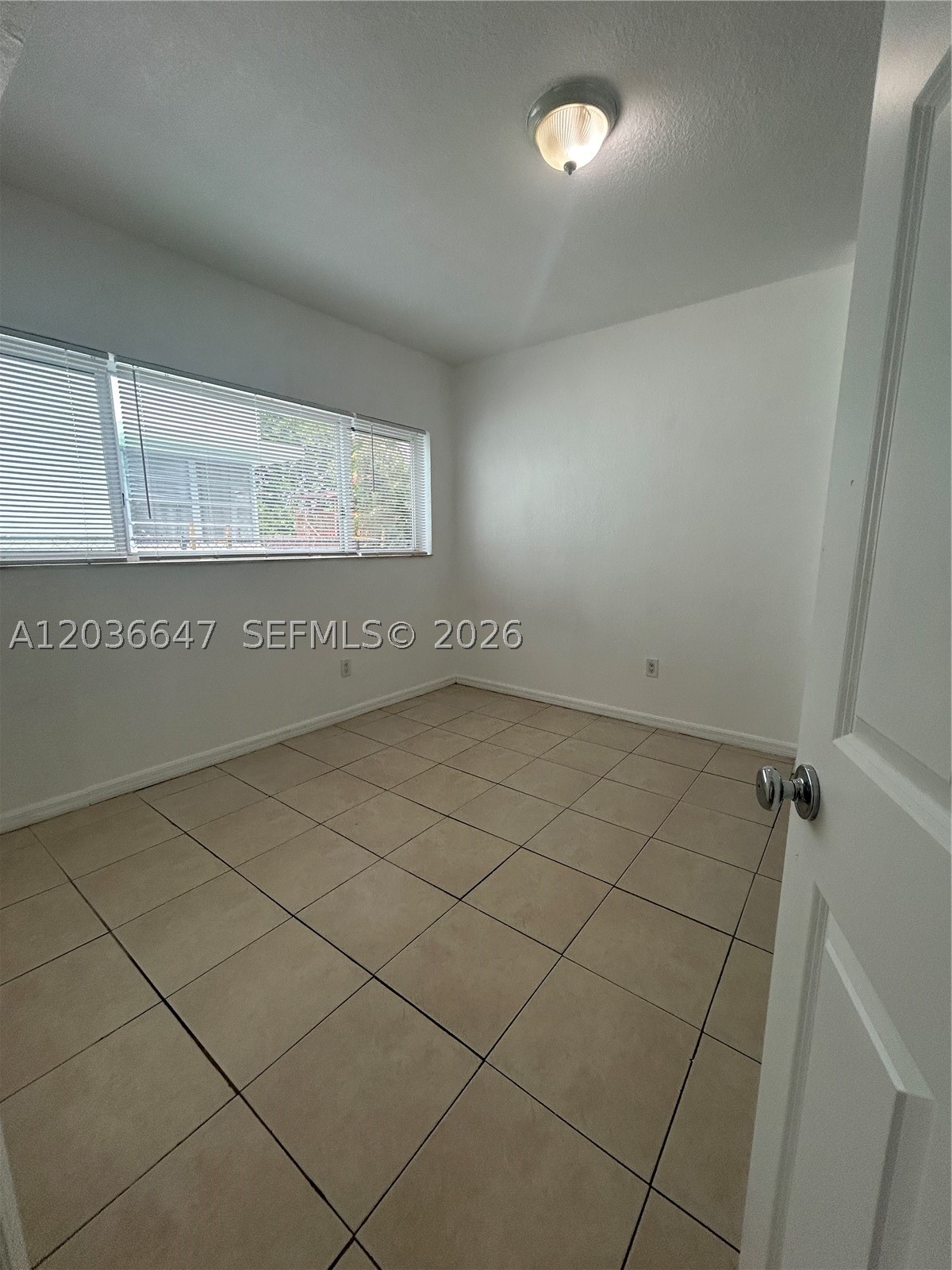 NORMANDY WATERWAY SUB - Residential Lease