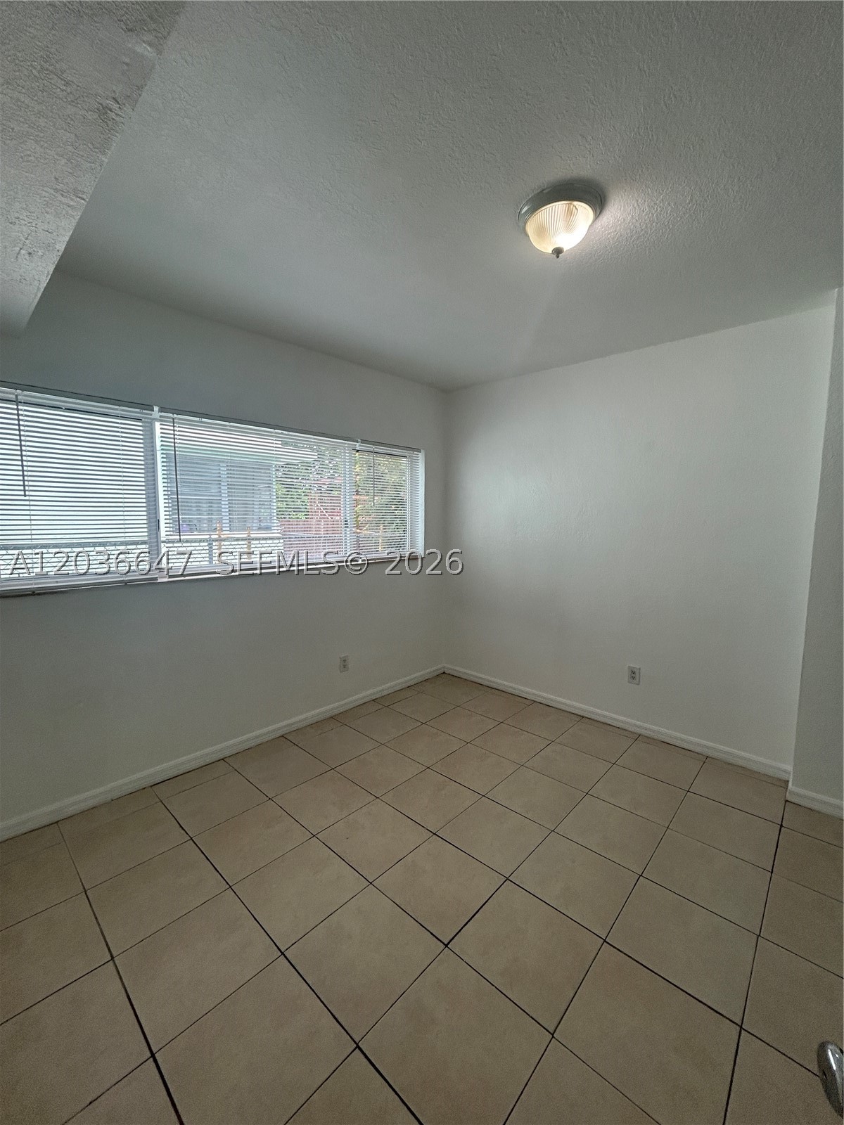 NORMANDY WATERWAY SUB - Residential Lease