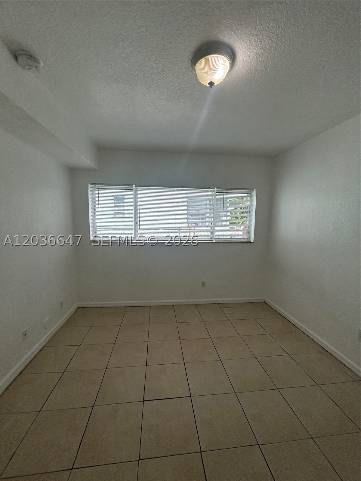 NORMANDY WATERWAY SUB - Residential Lease