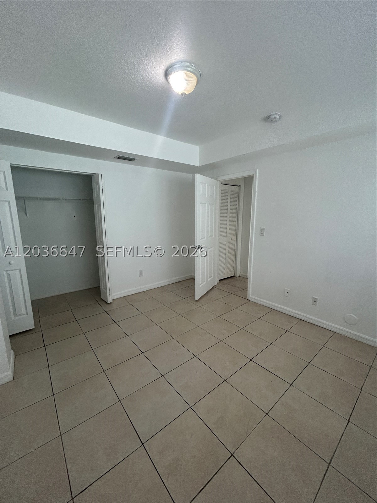 NORMANDY WATERWAY SUB - Residential Lease