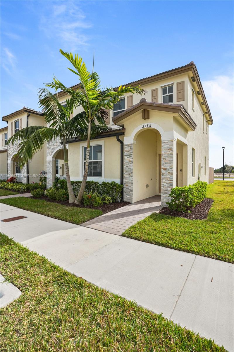 SILVER PALM RESIDENTIAL H - Residential Income