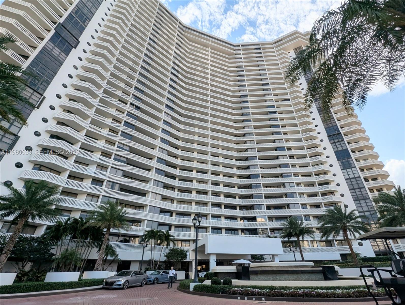 1000 ISL BLVD WILLIAMS IS - Residential