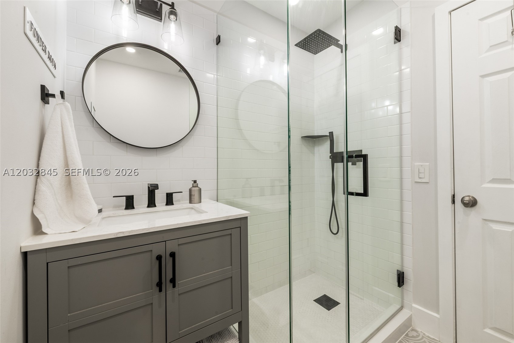 HALLMARK HGTS ESTS - Residential