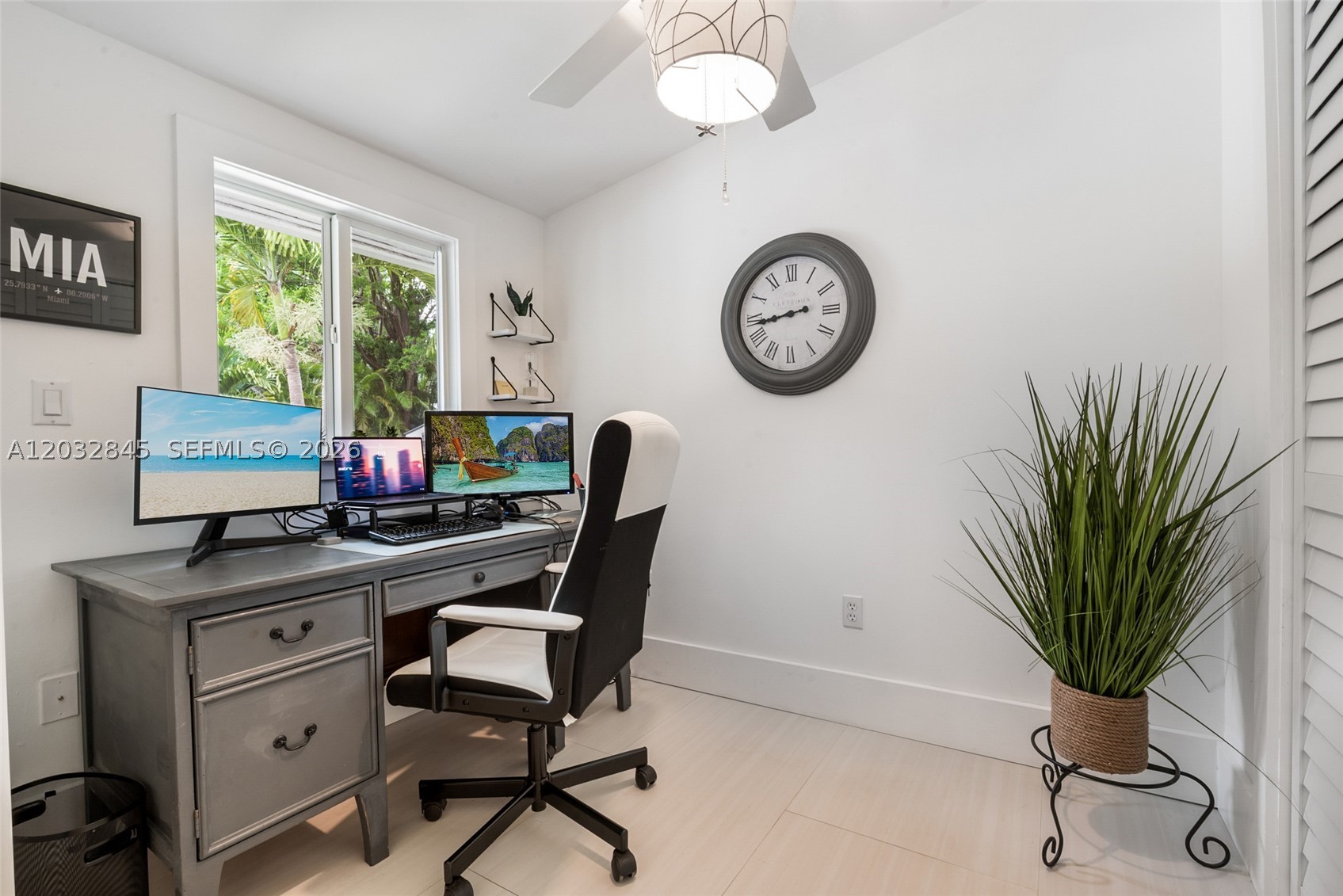 HALLMARK HGTS ESTS - Residential